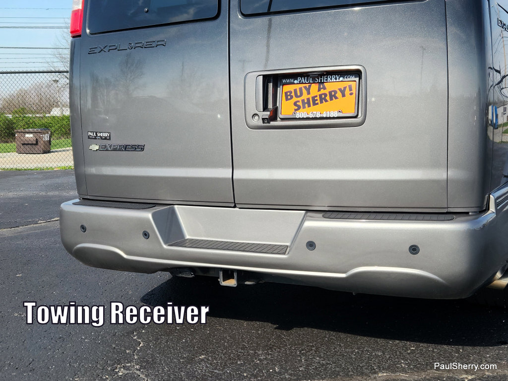 Used 2021 Chevrolet Express 2500 LS w/ Enhanced Convenience Package image 18