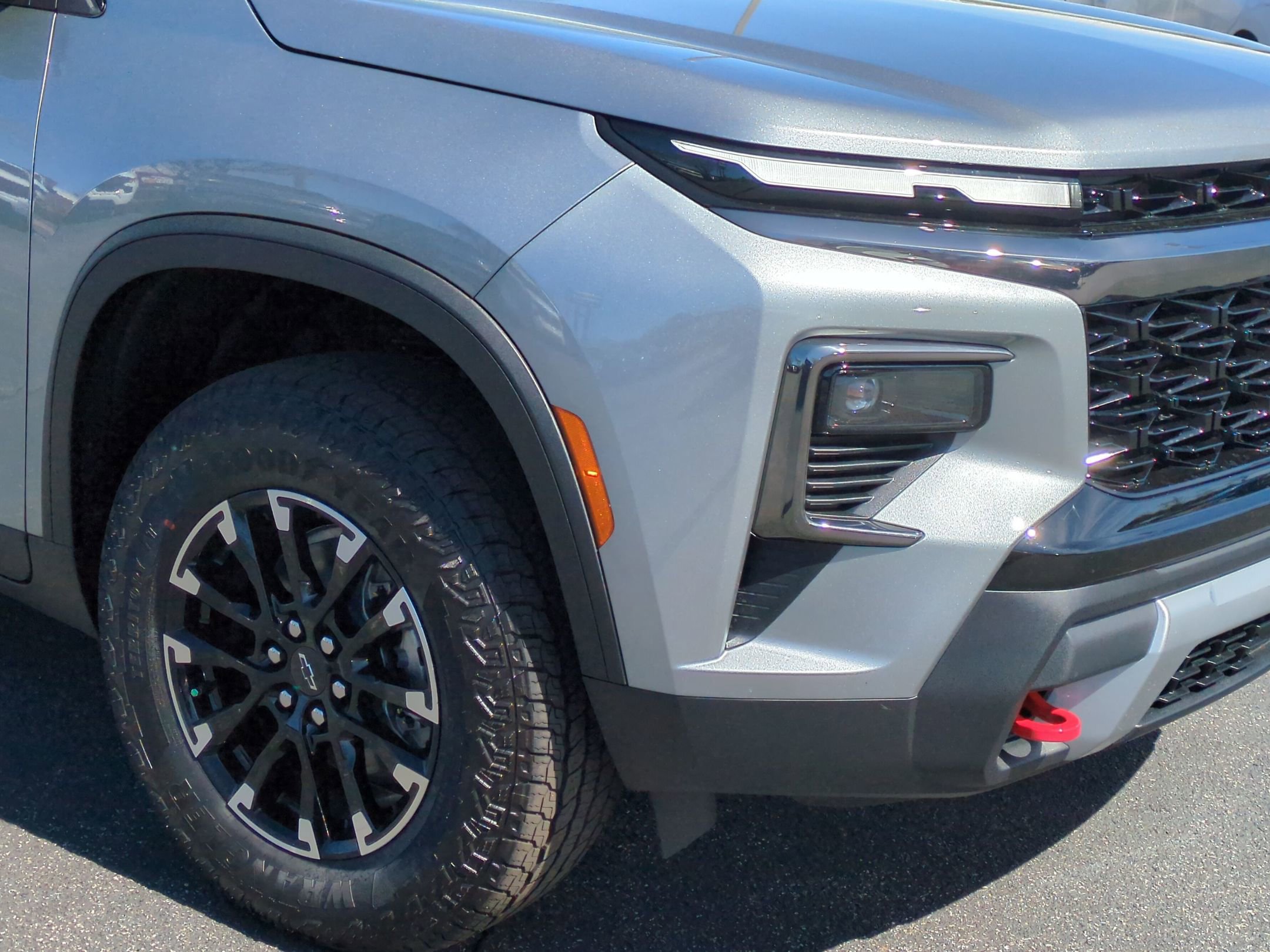 New 2026 Chevrolet Traverse Z71 w/ Driver Confidence Package AWD/4WD image 11