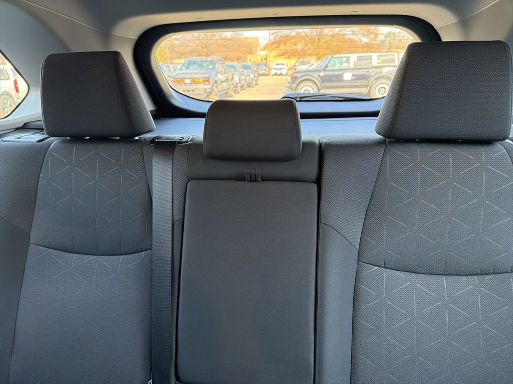 Used 2025 Toyota RAV4 XLE image 12