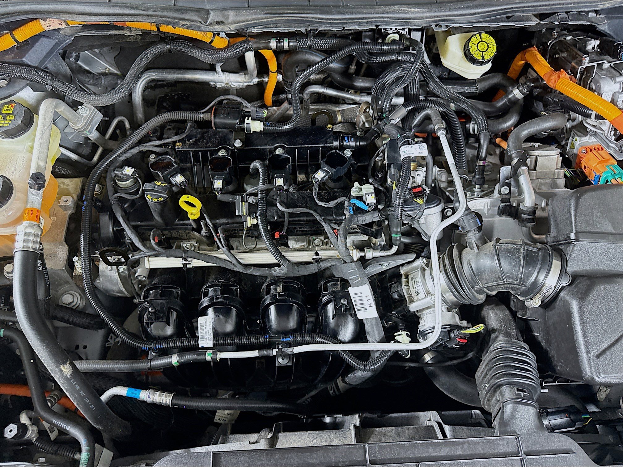 Used 2022 Ford Escape Titanium w/ Class II Trailer Tow Package image 39