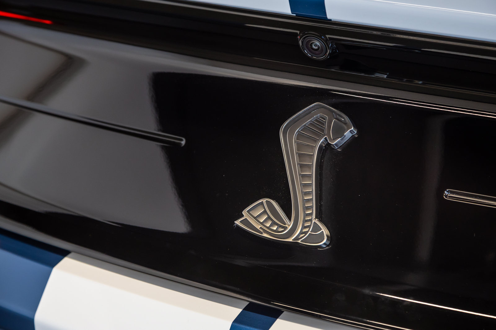 Used 2020 Ford Mustang Shelby GT500 w/ Carbon Fiber Track Pack RWD image 21