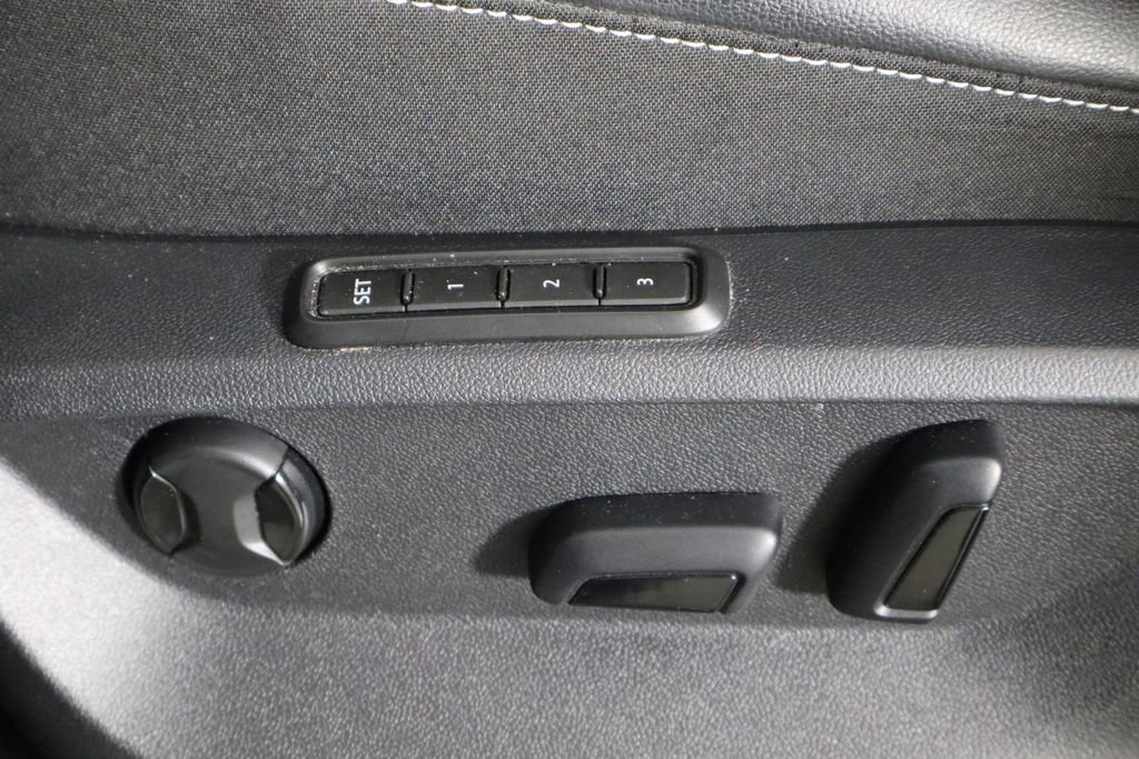 Used 2022 Volkswagen Atlas SEL image 24