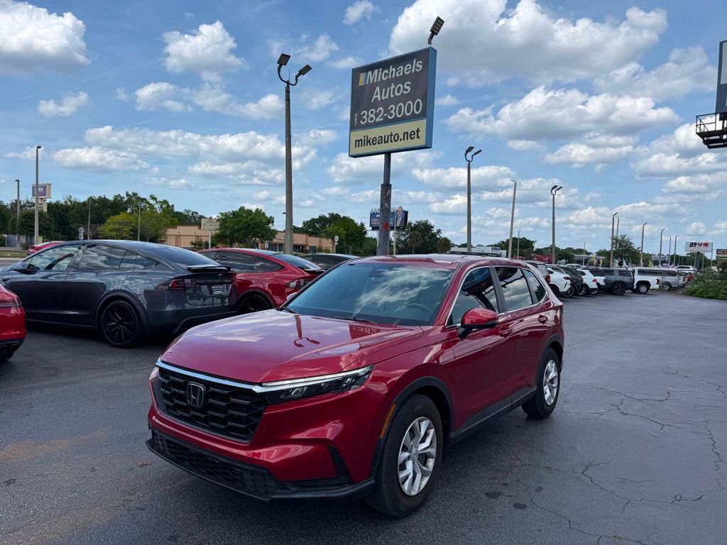 Used 2024 Honda CR-V LX image 1