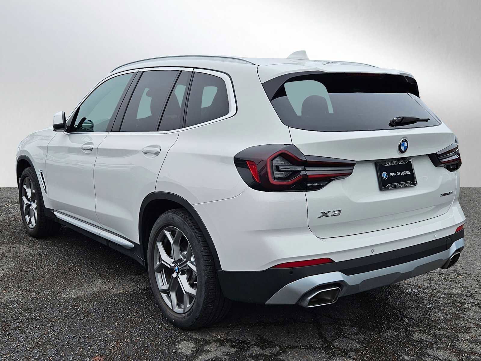 Used 2024 BMW X3 xDrive30i image 5