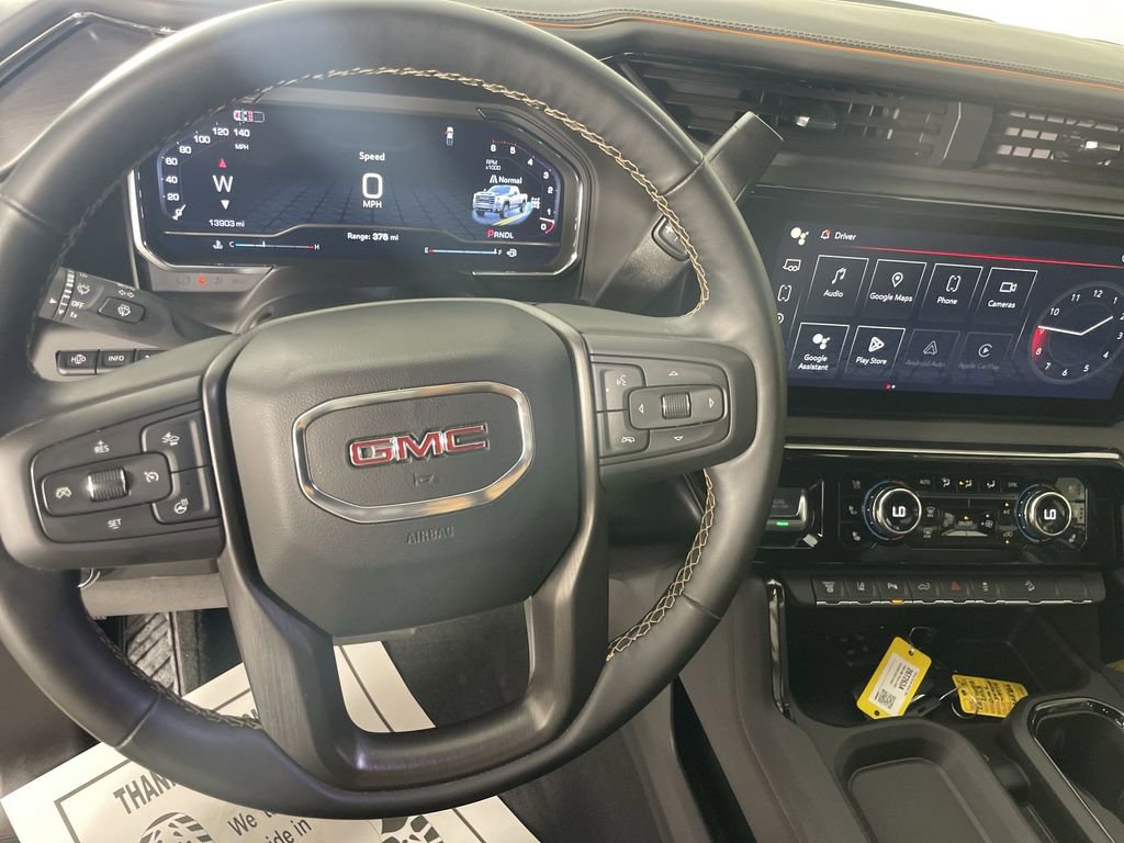 Used 2025 GMC Sierra 2500 AT4 w/ AT4 Premium Plus Package image 11