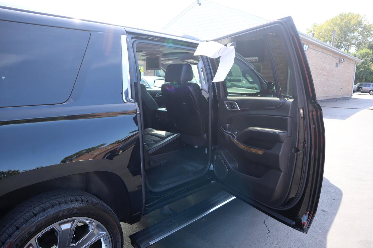 Used 2015 GMC Yukon XL Denali w/ Premium Package AWD/4WD image 16
