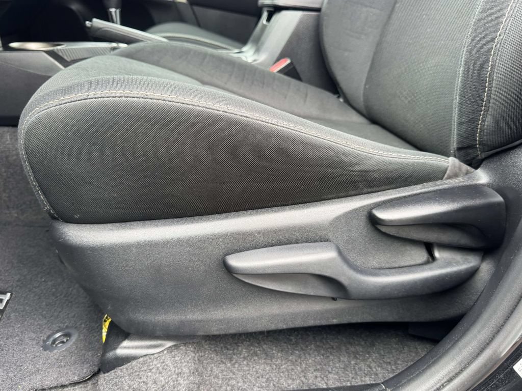 Used 2014 Toyota RAV4 XLE AWD/4WD image 19