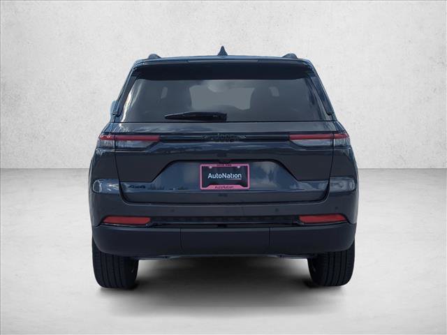 New 2025 Jeep Grand Cherokee Limited AWD/4WD image 8