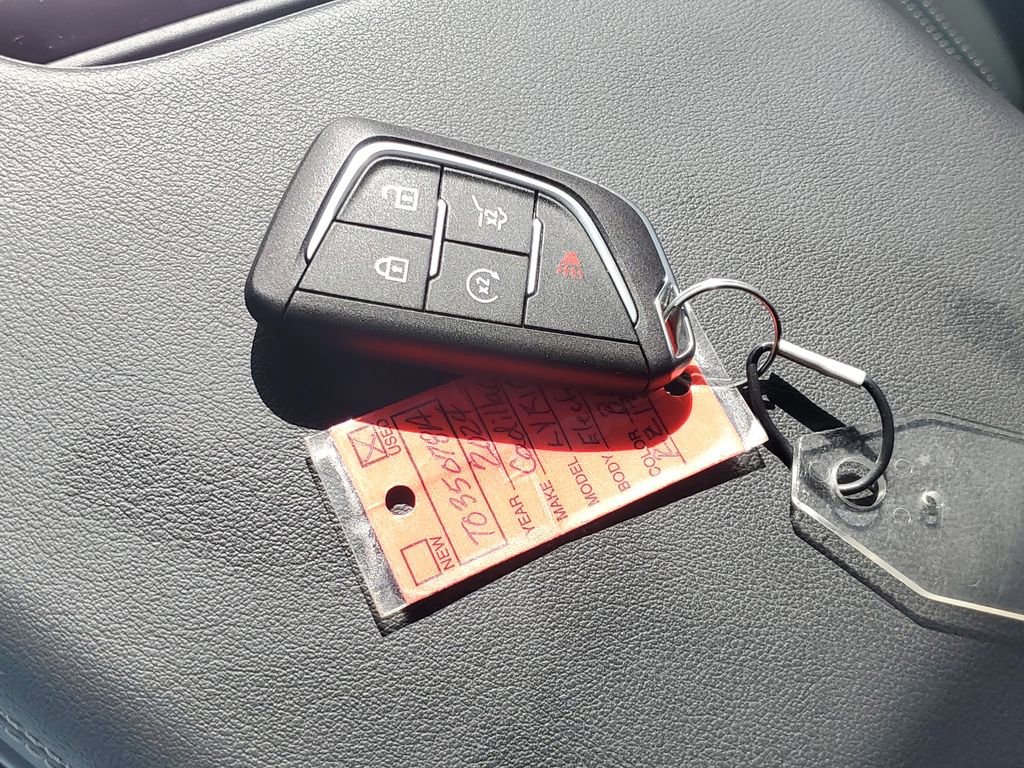 Used 2024 Cadillac Lyriq Tech image 28