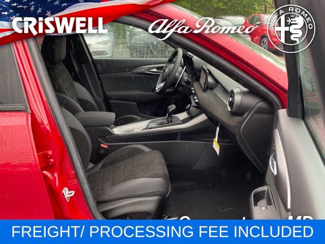 New 2024 Alfa Romeo Tonale Veloce w/ Active Assist Package image 37