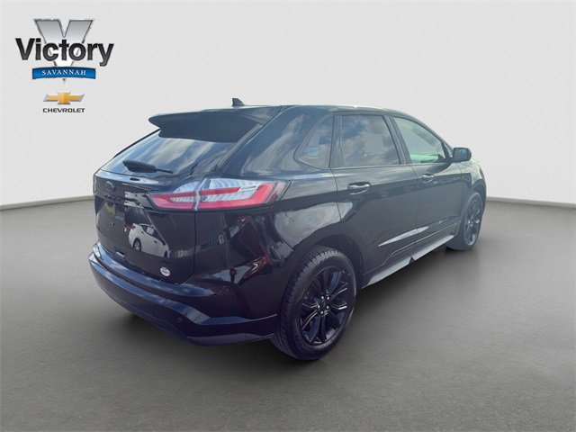 Used 2024 Ford Edge SE w/ Black Appearance Package image 7