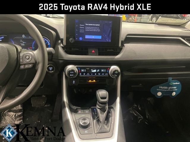 Used 2025 Toyota RAV4 XLE image 22