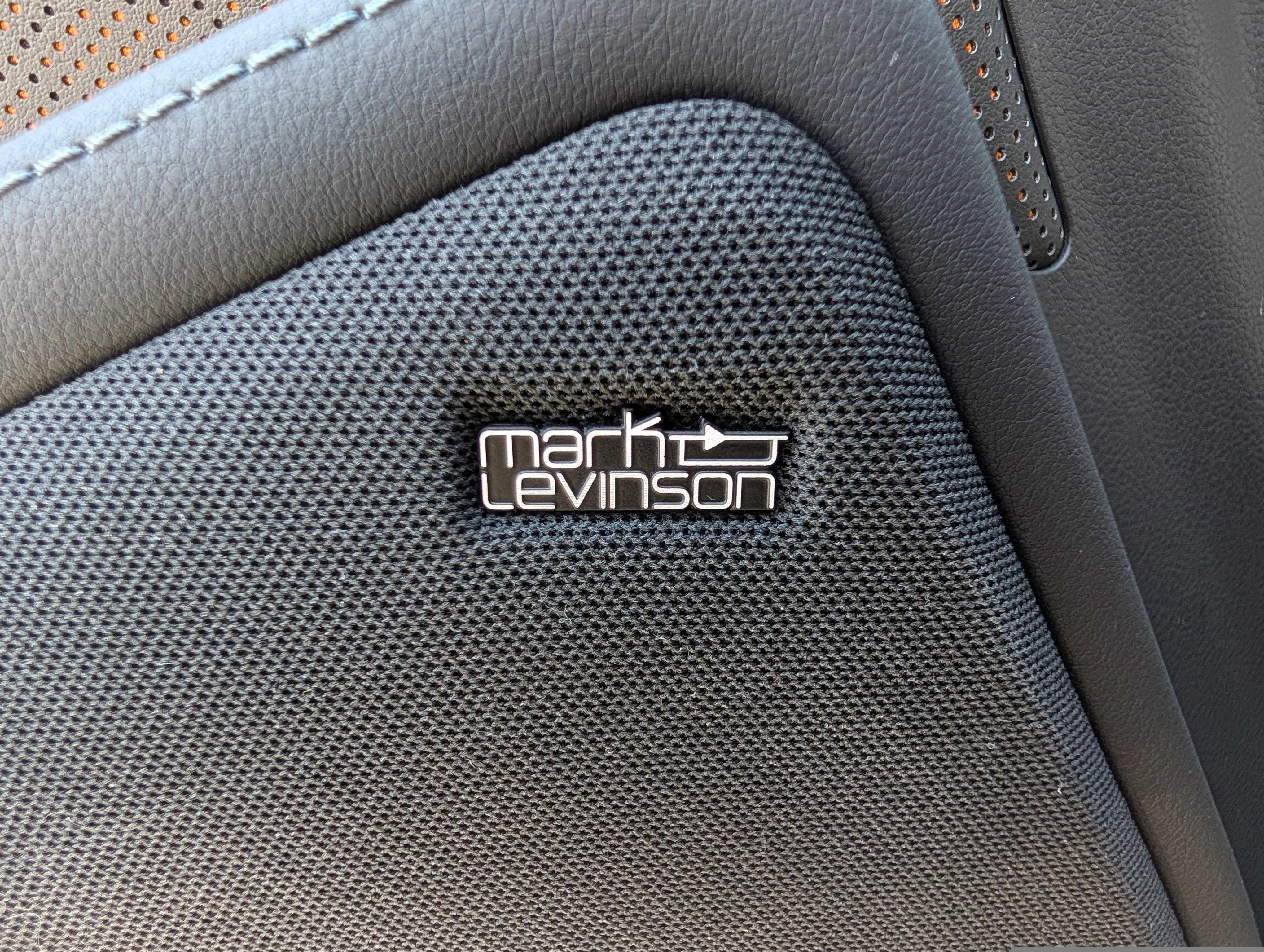 Used 2025 Lexus GX 550 w/ Accessory Package (2T) AWD/4WD image 23