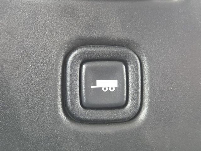 New 2025 Chevrolet Express 2500 w/ Driver Convenience Package image 7