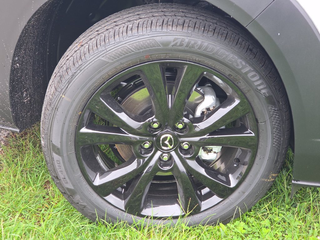 New 2026 MAZDA CX-30 AWD 2.5 S w/ Select Sport Pkg image 3
