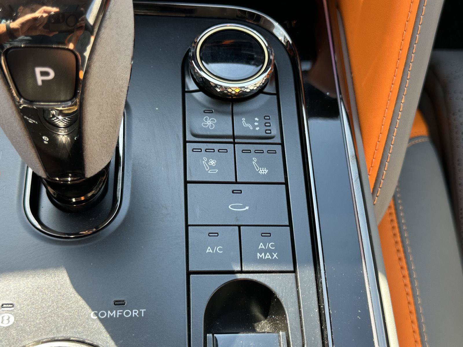 New 2025 Bentley Flying Spur Plug-In Hybrid AWD/4WD image 50