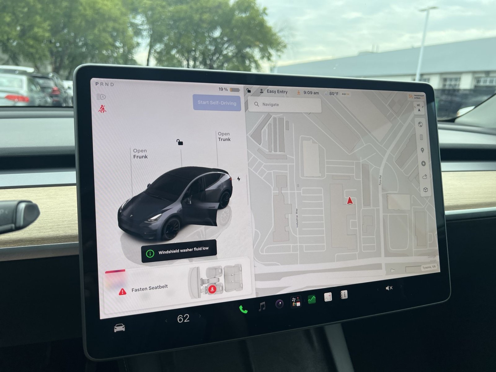 Used 2022 Tesla Model Y Performance AWD/4WD image 16