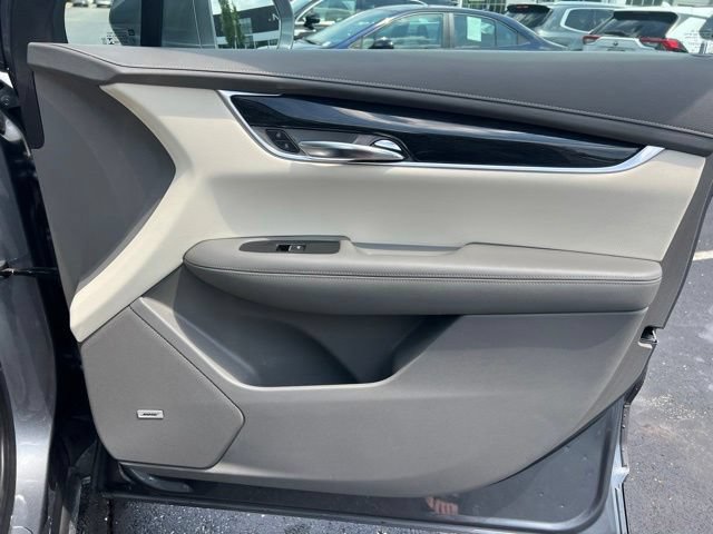 Used 2020 Cadillac XT6 Premium Luxury w/ LPO, Floor Liner Package FWD image 36
