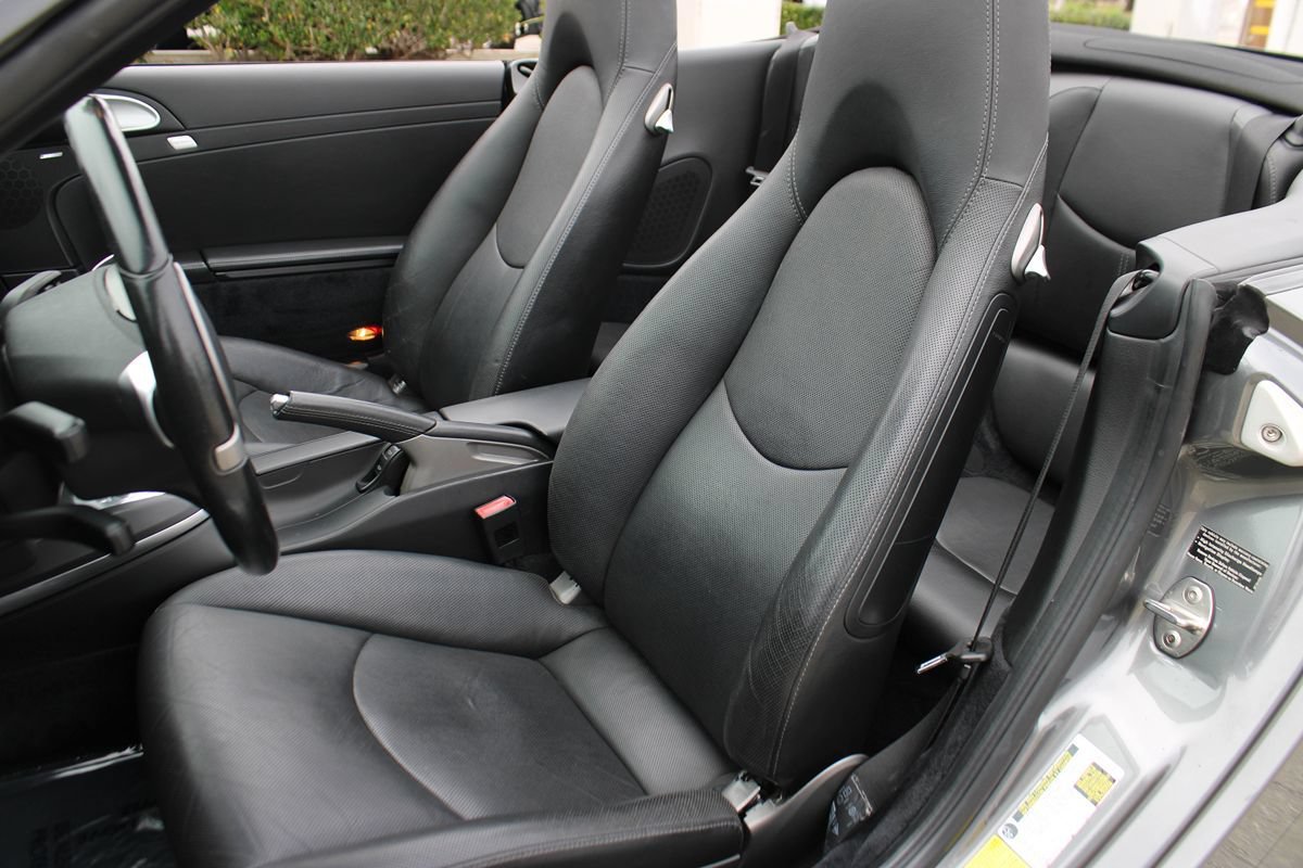 Used 2010 Porsche 911 Carrera S RWD image 18