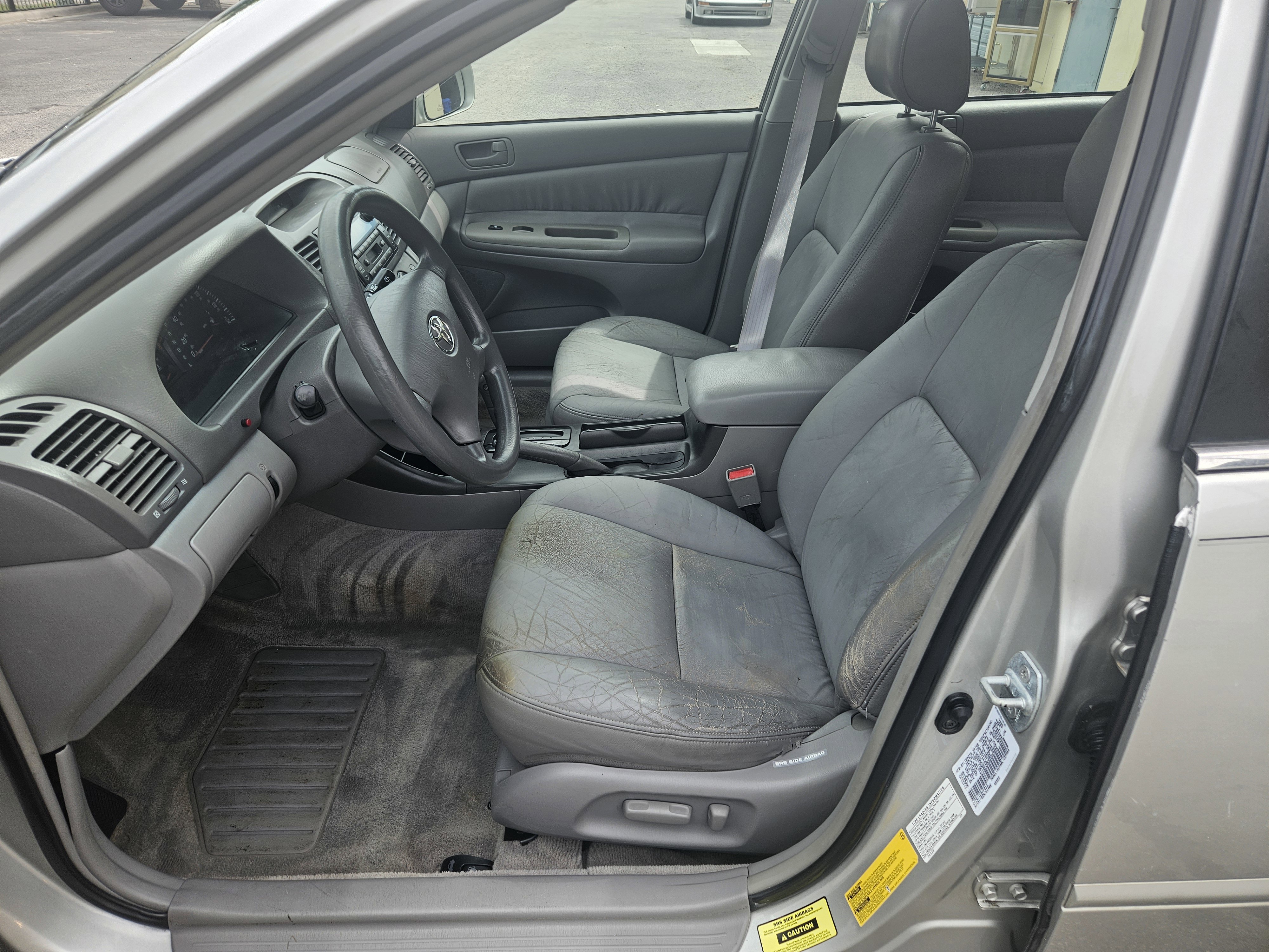 Used 2002 Toyota Camry LE FWD image 13