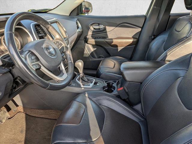 Used 2016 Jeep Cherokee Limited w/ Luxury Group image 17