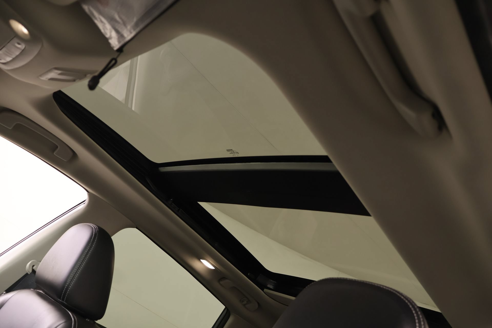 Used 2024 Nissan Murano SL w/ Cargo Package FWD image 16