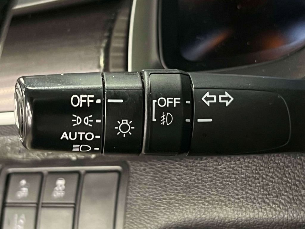 Used 2021 Honda Civic EX image 29