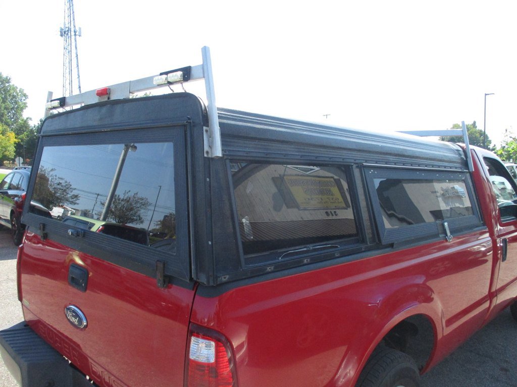Used 2008 Ford F250 2WD Regular Cab Super Duty image 5