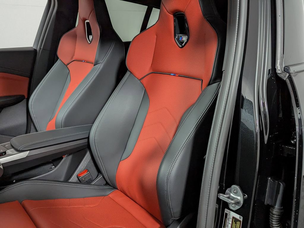 Used 2025 BMW X2 M35i w/ M Sport Professional Package image 17