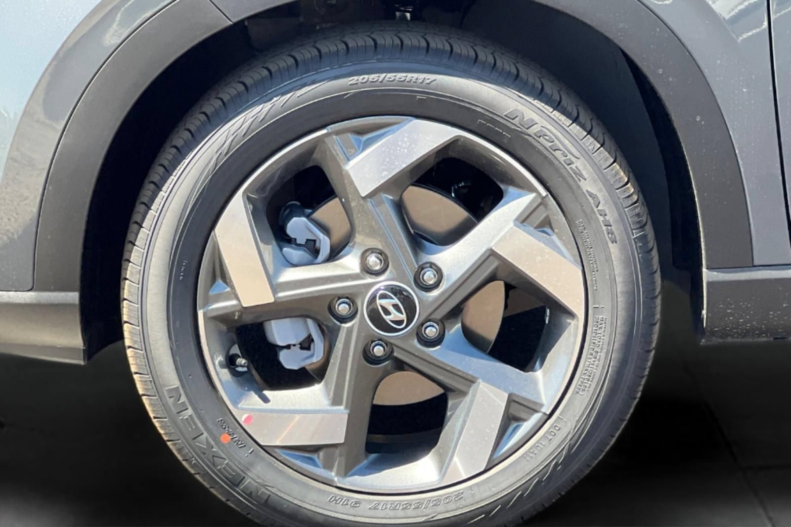 New 2026 Hyundai Venue SEL FWD image 25
