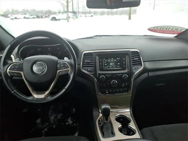 Certified 2016 Jeep Grand Cherokee Laredo w/ Quick Order Package 23E image 11