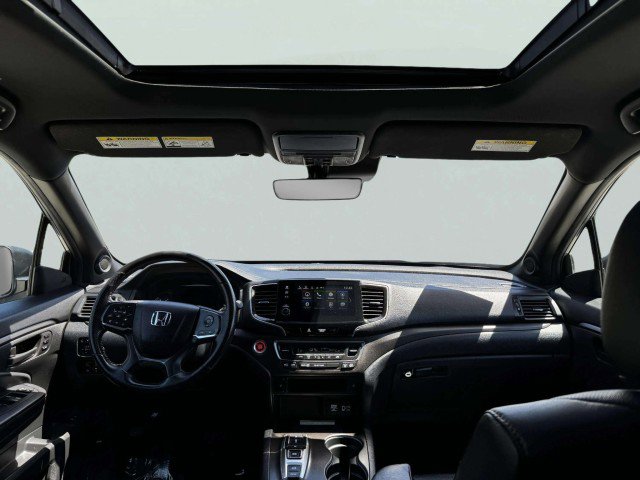 Used 2022 Honda Passport TrailSport image 37