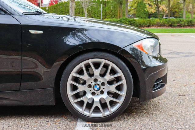 Used 2010 BMW 135i Convertible image 11