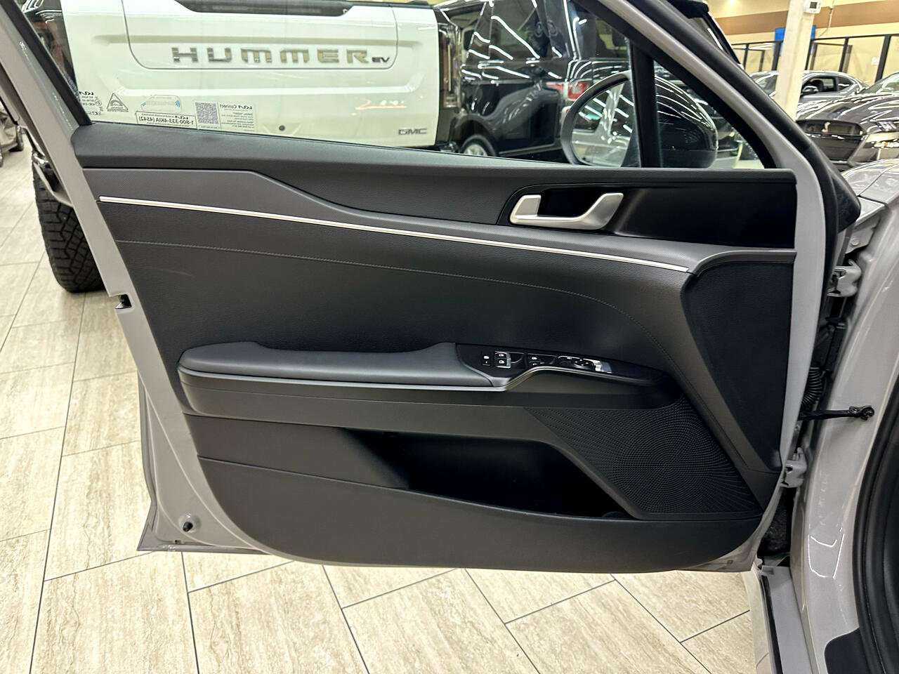 Used 2024 Kia K5 GT-Line w/ GT-Line Premium Package image 15