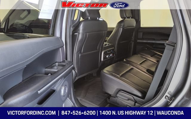 Used 2020 Ford Expedition XLT w/ Equipment Group 202A AWD/4WD image 13
