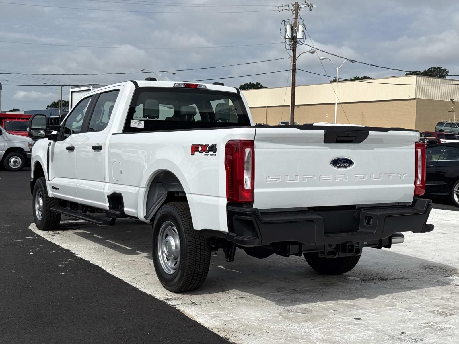 New 2026 Ford F250 XL w/ XL Driver Assist Package AWD/4WD image 5