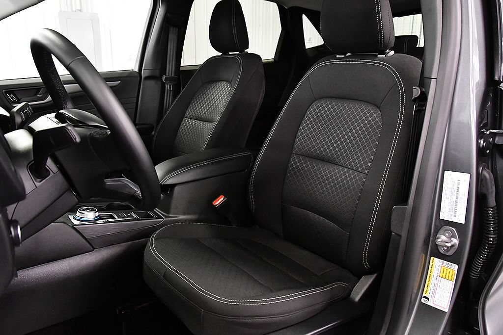 Used 2024 Ford Escape Active w/ Tech Pack #1 AWD/4WD image 27