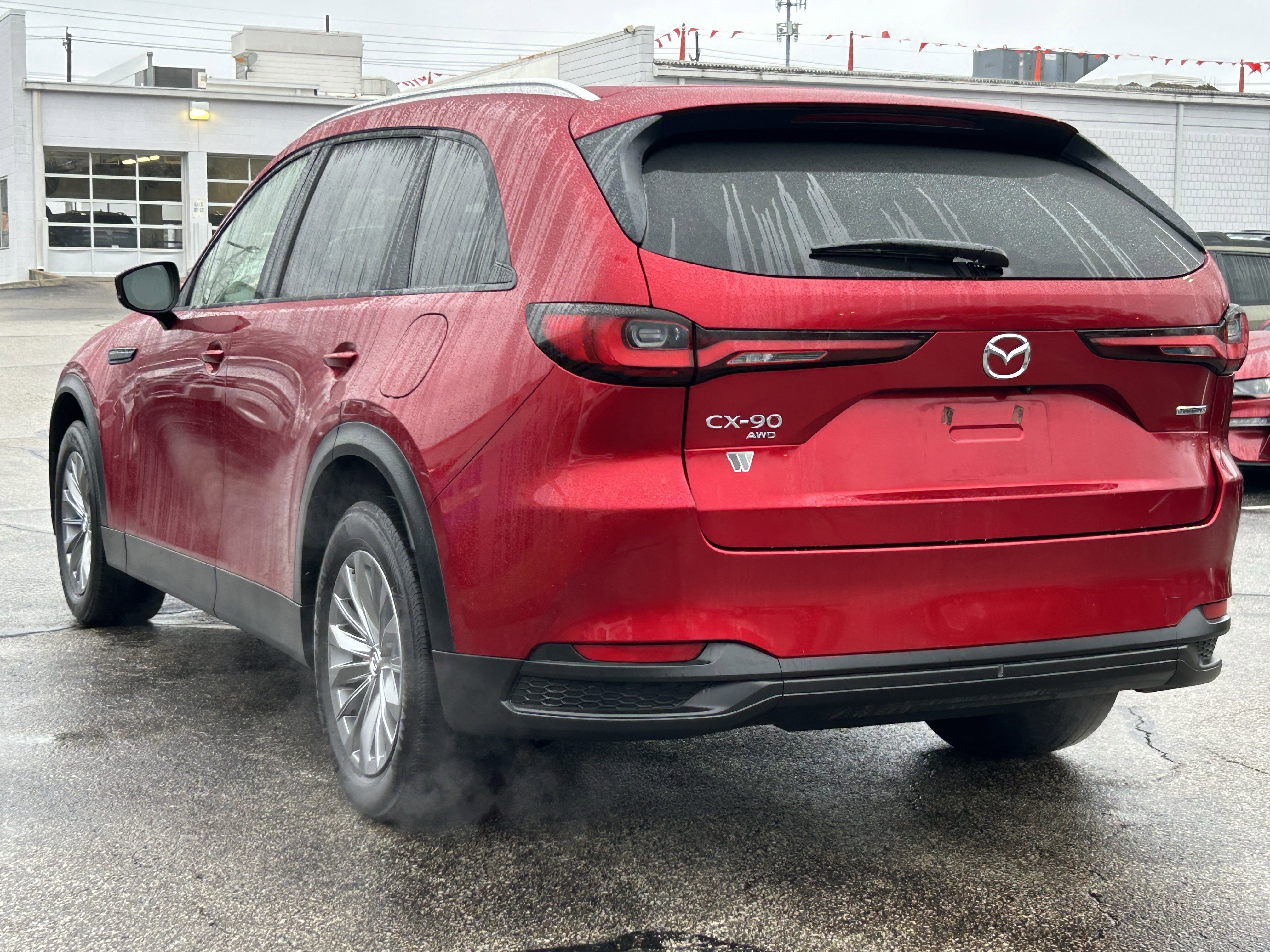 Used 2024 MAZDA CX-90 3.3 Turbo w/ Preferred Plus image 9