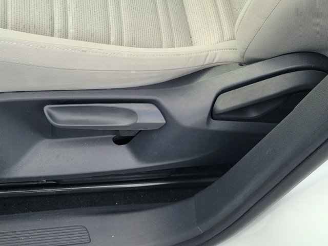 Certified 2023 Volkswagen Tiguan S FWD image 17