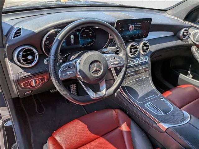 Used 2020 Mercedes-Benz GLC 300 4MATIC image 9