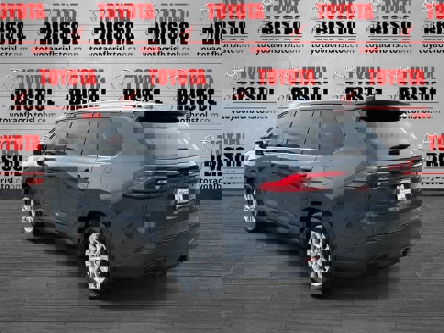 Used 2024 Toyota Grand Highlander XLE image 6