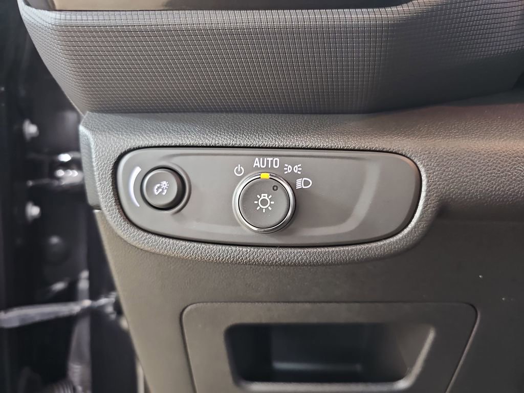 Certified 2023 Chevrolet TrailBlazer LS image 30