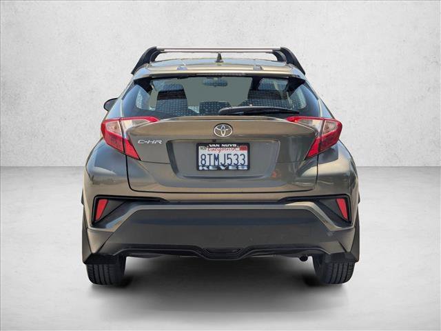 Used 2021 Toyota C-HR LE FWD image 7