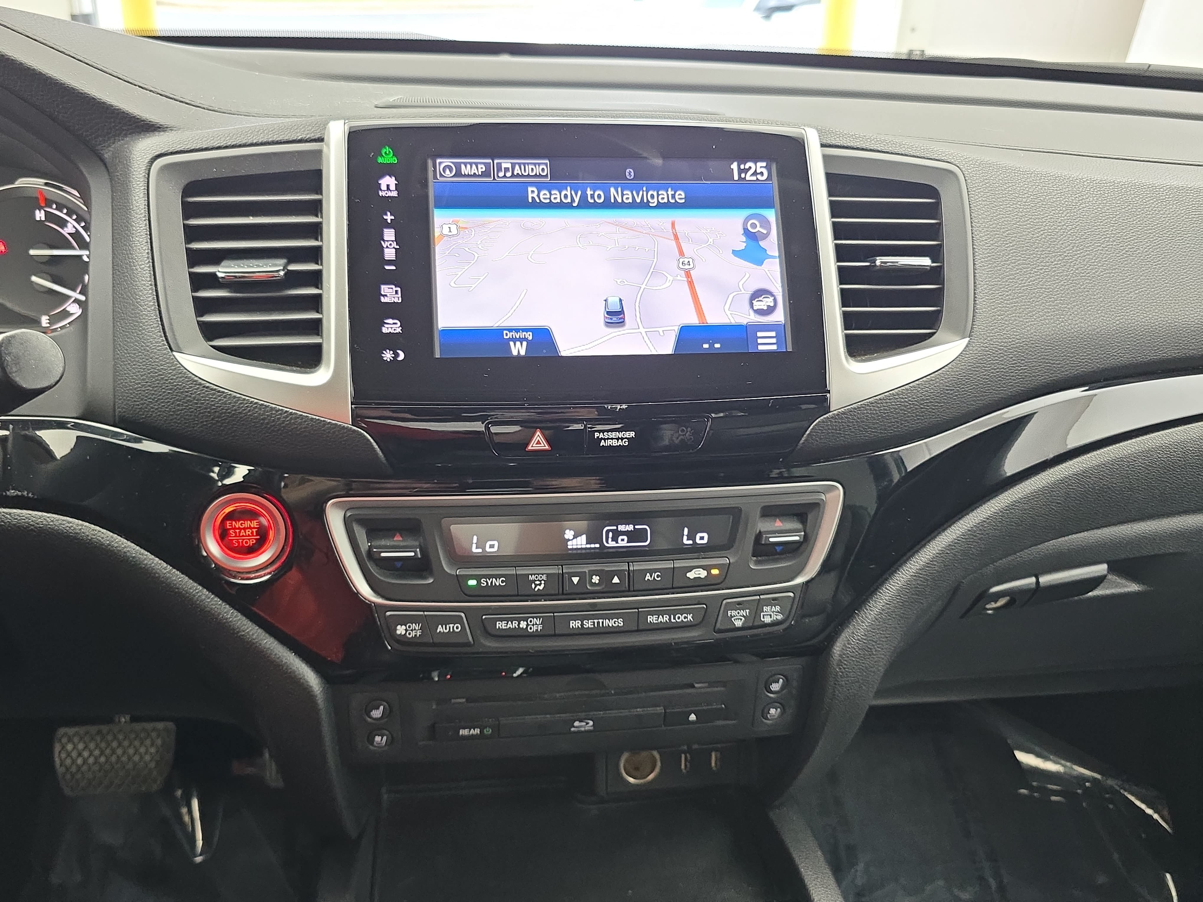 Used 2016 Honda Pilot Elite image 21