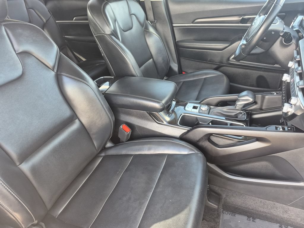 Used 2025 Kia Telluride S AWD/4WD image 16