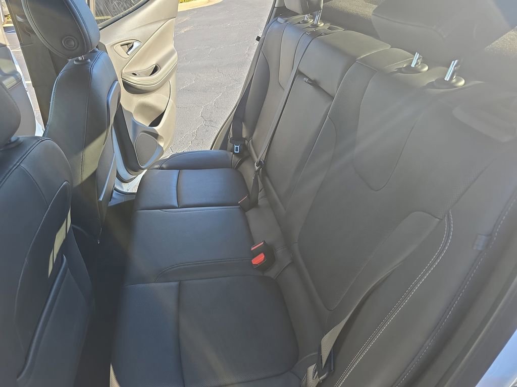 Used 2024 Buick Encore GX Sport Touring w/ Comfort Package image 14