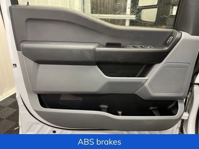 Used 2024 Ford F250 XL w/ XL Chrome Package image 9