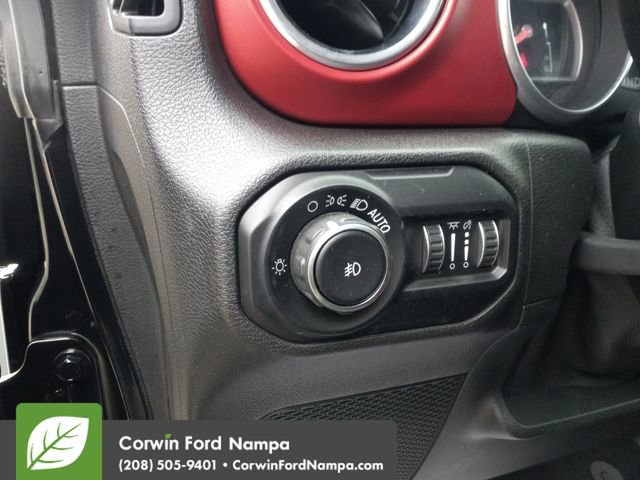 Used 2018 Jeep Wrangler Unlimited Rubicon image 13