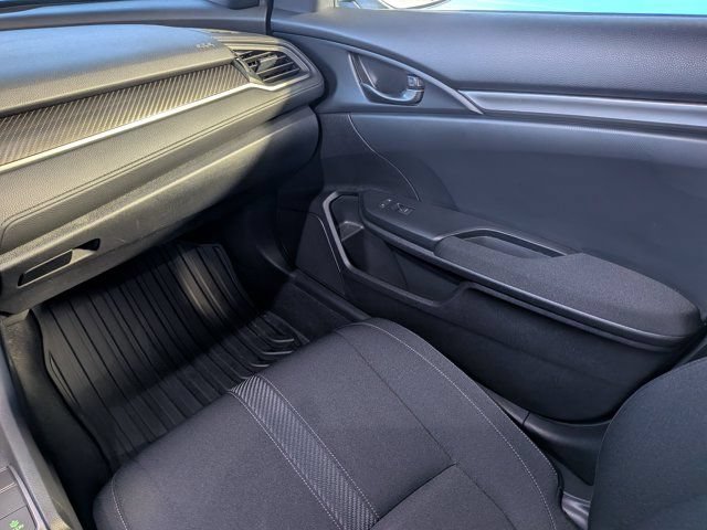 Used 2018 Honda Civic Sport image 15