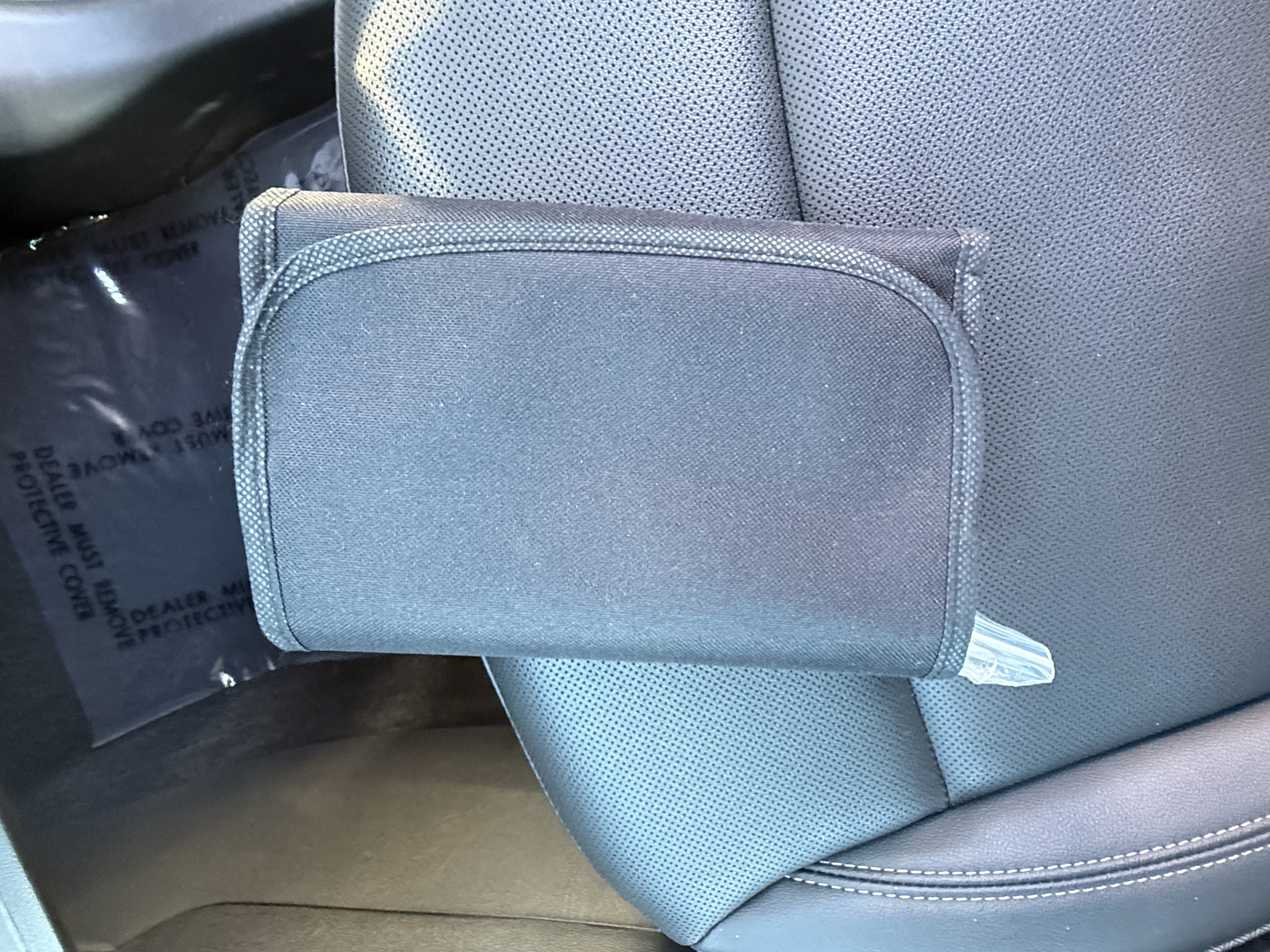 Used 2024 Buick Encore GX Sport Touring FWD image 34